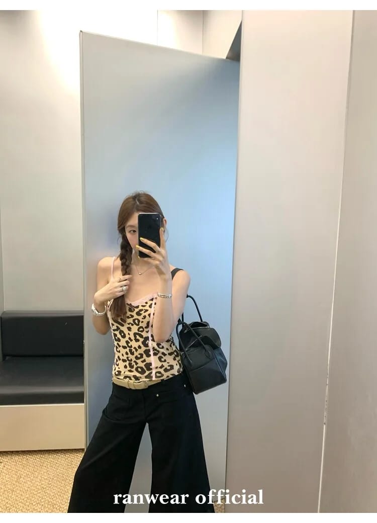 블랙 포켓 앵클 플레어 팬츠 상세 이미지 42