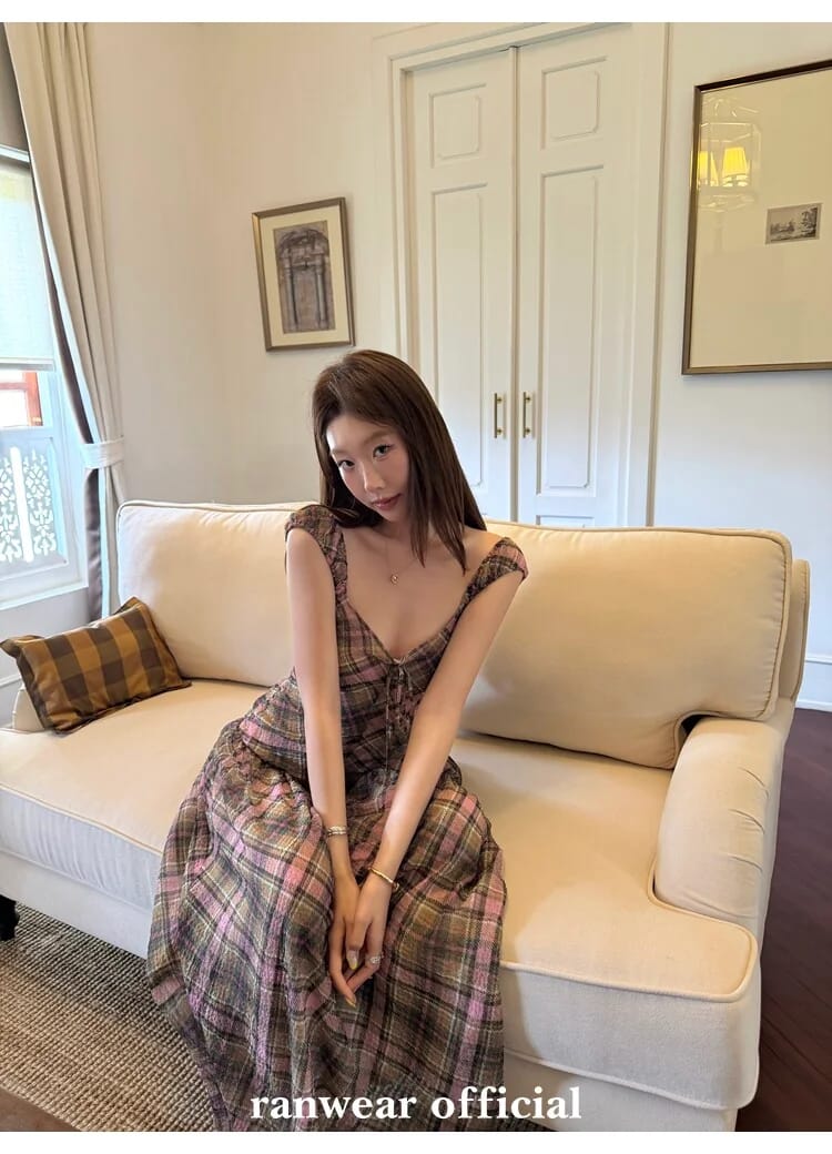 체크 백리스 스모크밴딩 롱 원피스 상세 이미지 33