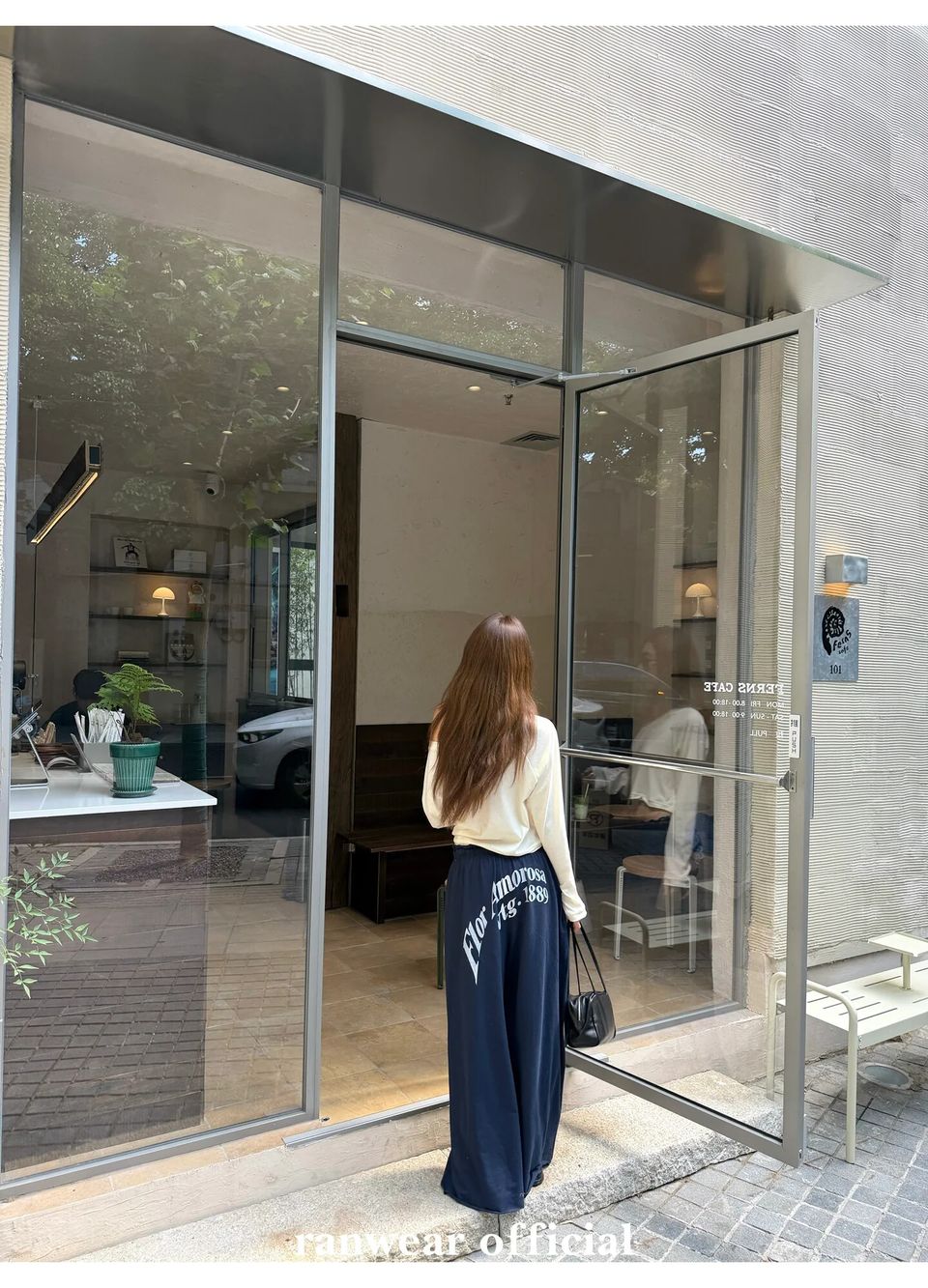 백레터링 러플 밴딩 롱 이지팬츠 상세 이미지 18