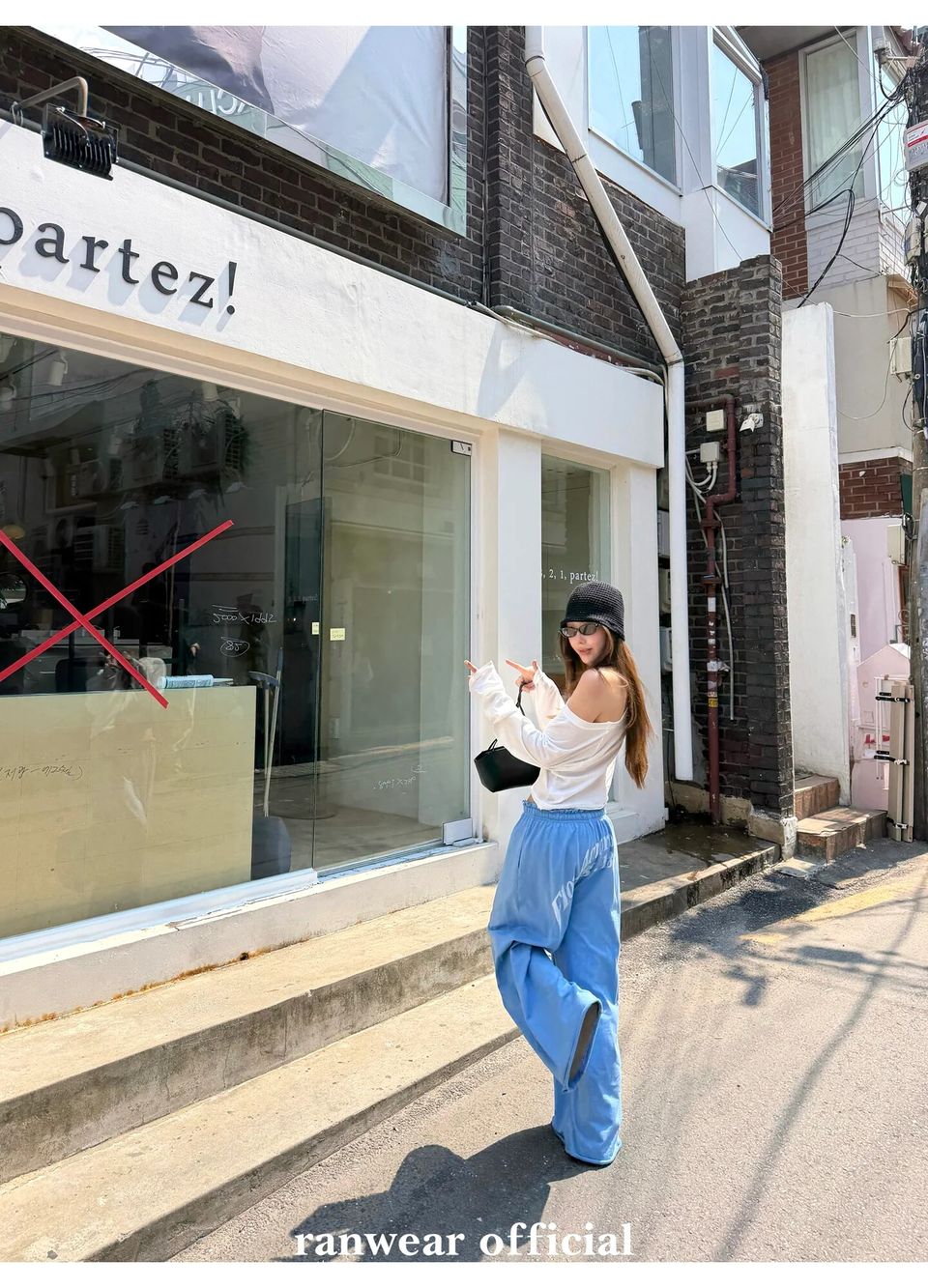 백레터링 러플 밴딩 롱 이지팬츠 상세 이미지 22
