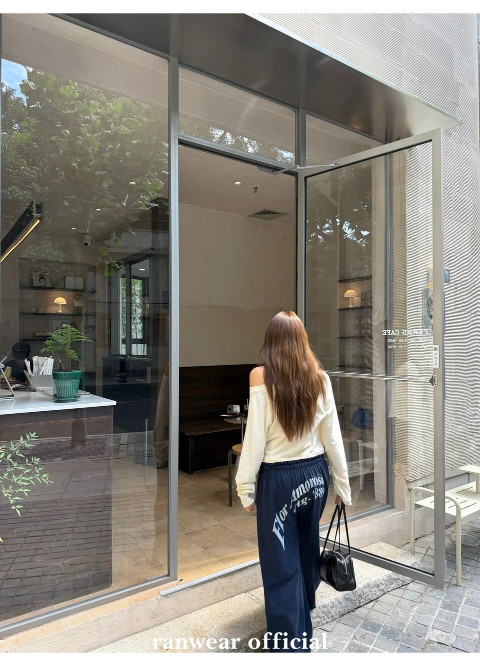 백레터링 러플 밴딩 롱 이지팬츠 상세 이미지 25
