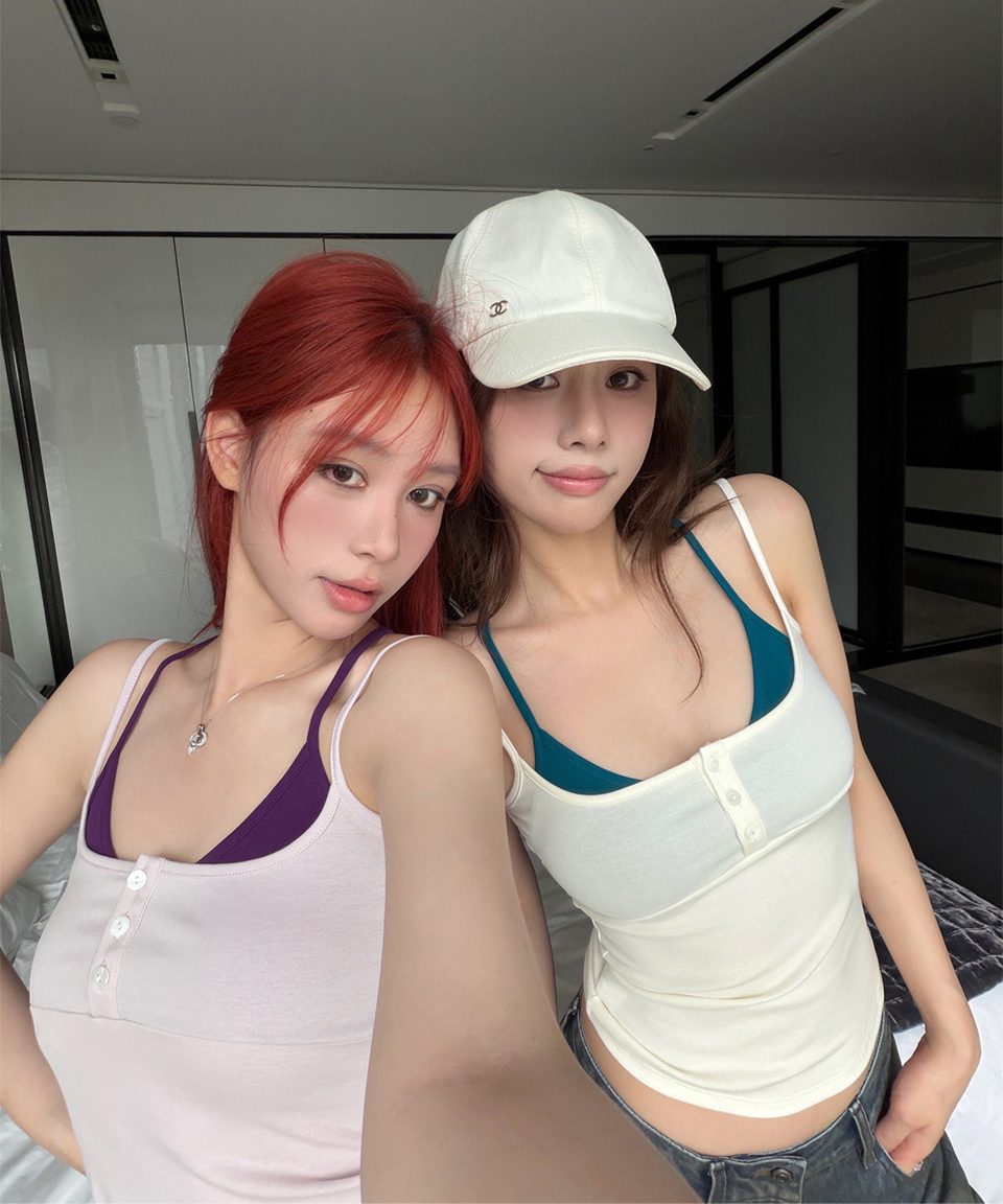 레이어드 컬러 블록 슬리브리스 탑 대표 이미지