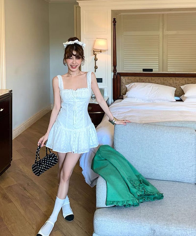 펀칭 레이스업 스퀘어 민소매 원피스 대표 이미지
