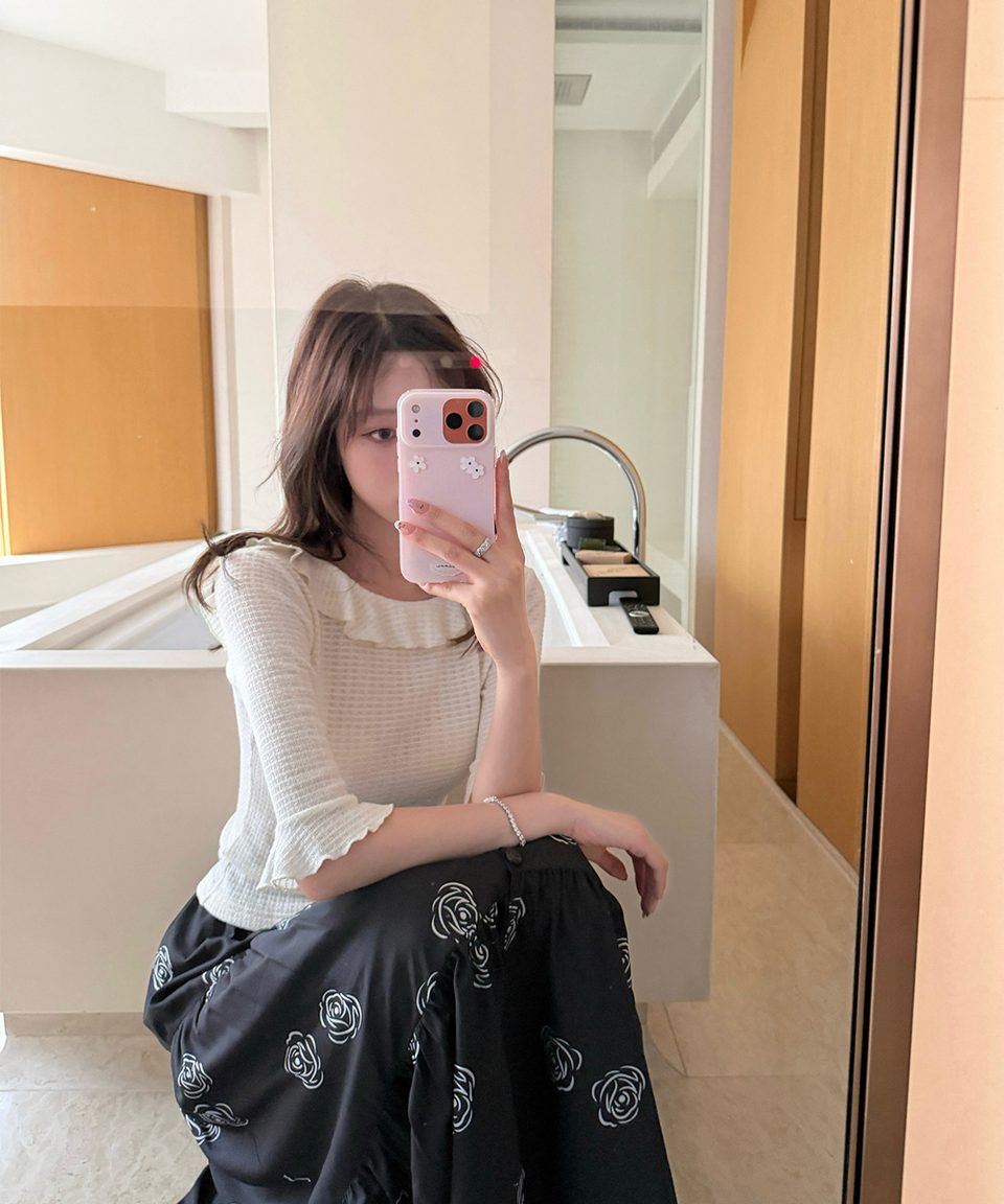 블랙 카멜리아 버튼 롱스커트 추가 이미지 2