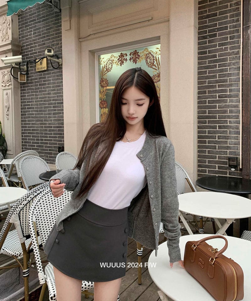 퀄로트 버튼 치마바지 스커트 대표 이미지