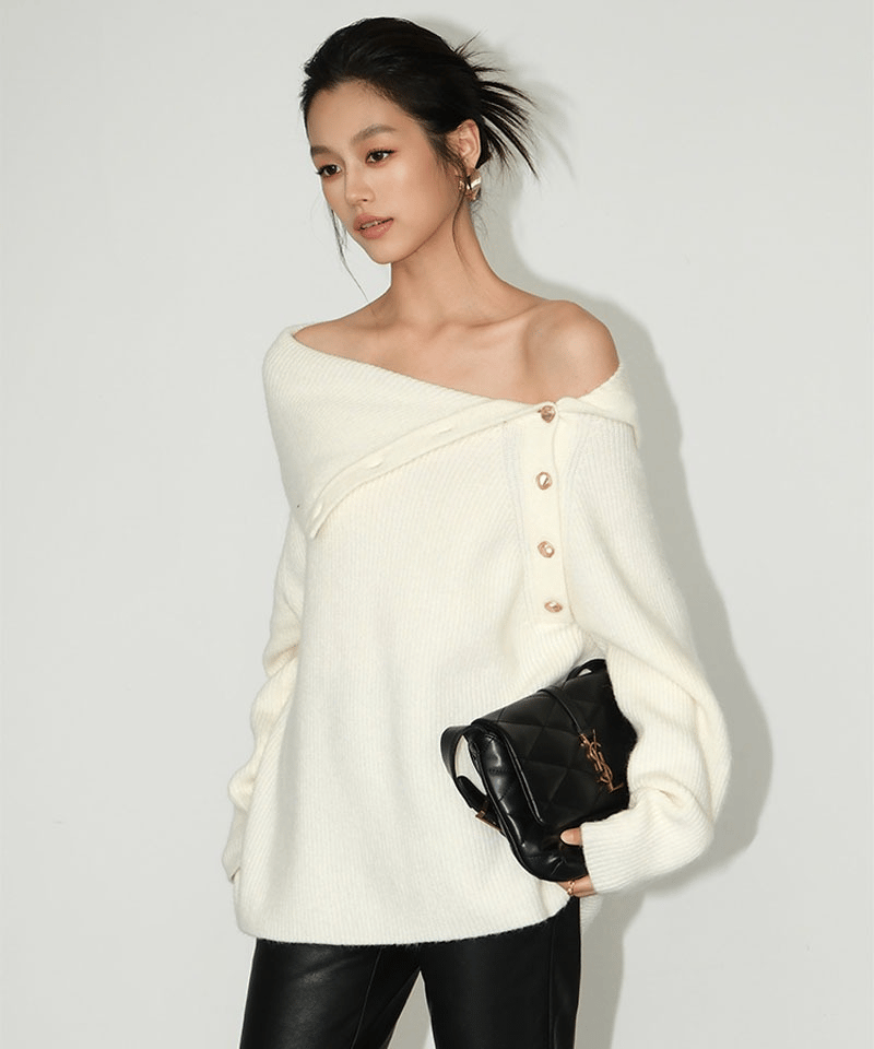 버튼 오프숄더 루즈핏 롱 스웨터 대표 이미지