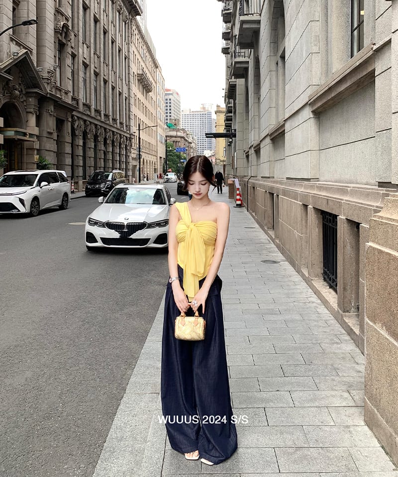 벨티드 플랩포켓 핀턱 와이드슬랙스 추가 이미지 2