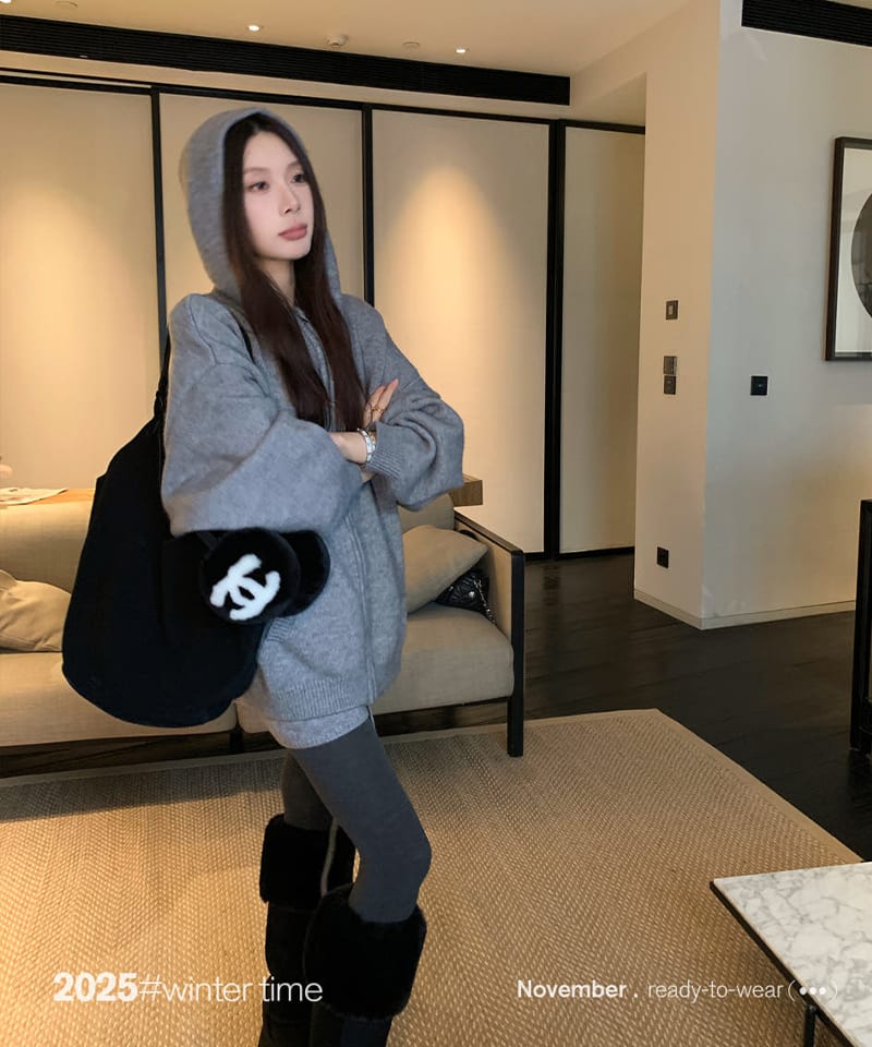 그레이 니트 후드집업 숏츠 투피스 대표 이미지