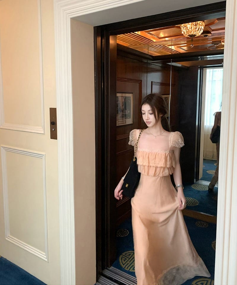 프릴 레이스 캡소매 롱 원피스 대표 이미지