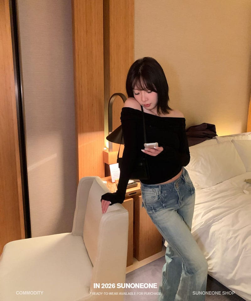 비스코스 슬림핏 오프숄더 긴팔탑 추가 이미지 2