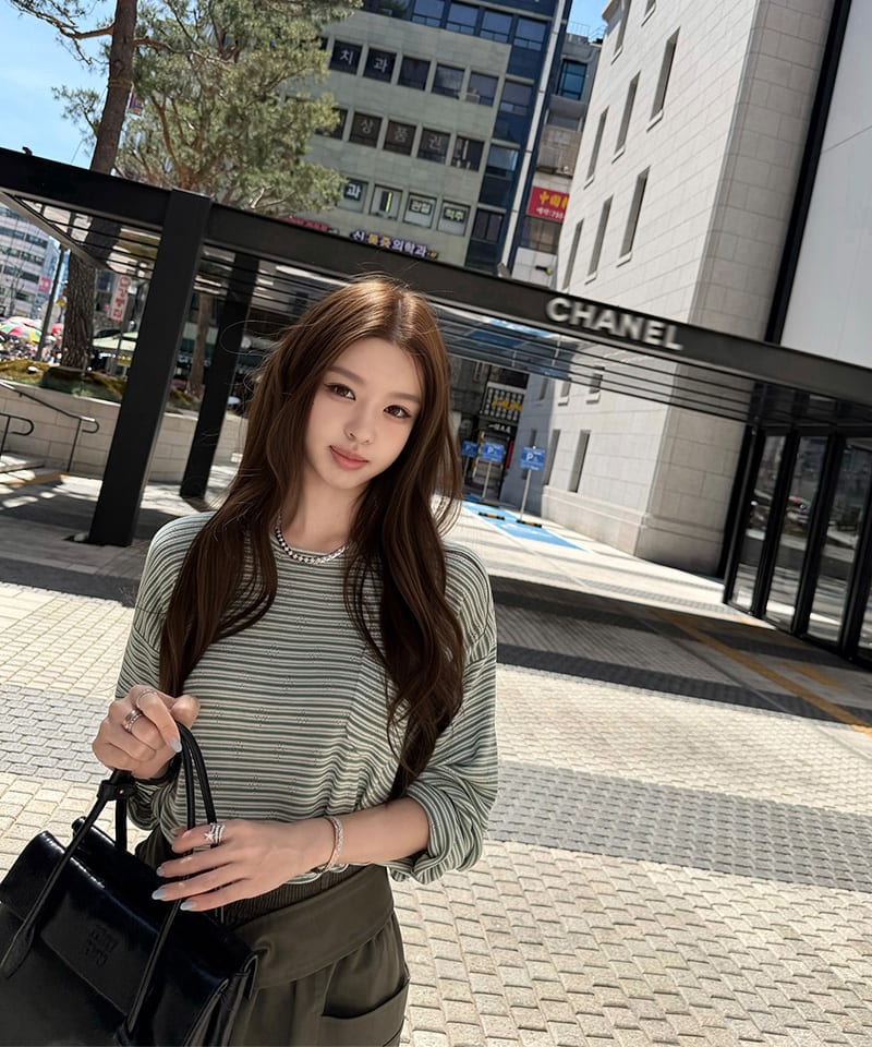SS라이오셀 펀칭 스트라이프 긴팔탑 대표 이미지