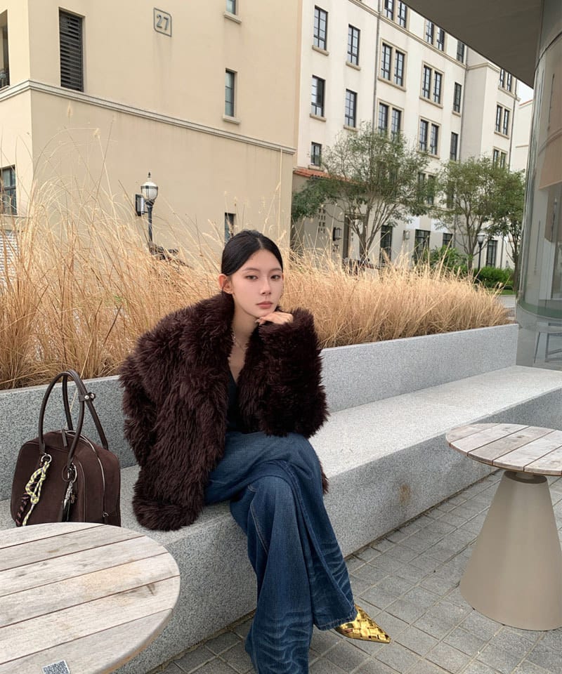 루즈 페이크퍼 하프자켓 추가 이미지 4