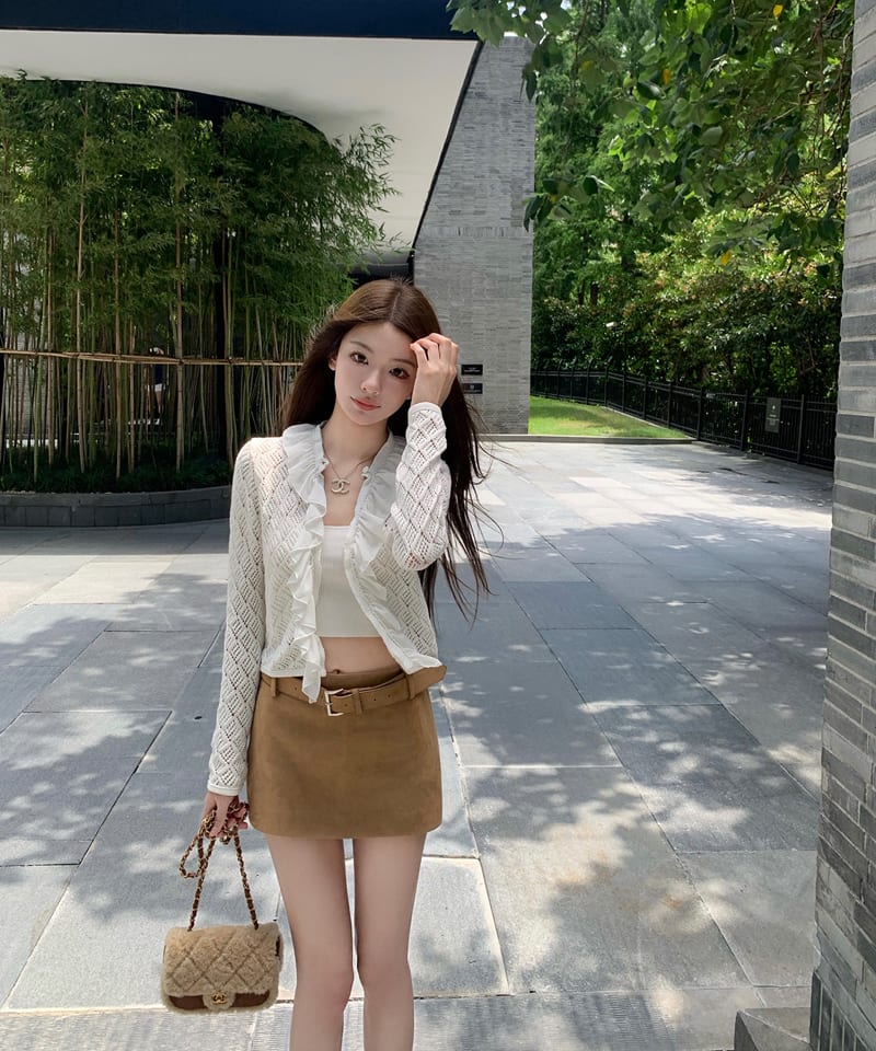 스웨이드 버클벨트 미니스커트 추가 이미지 2