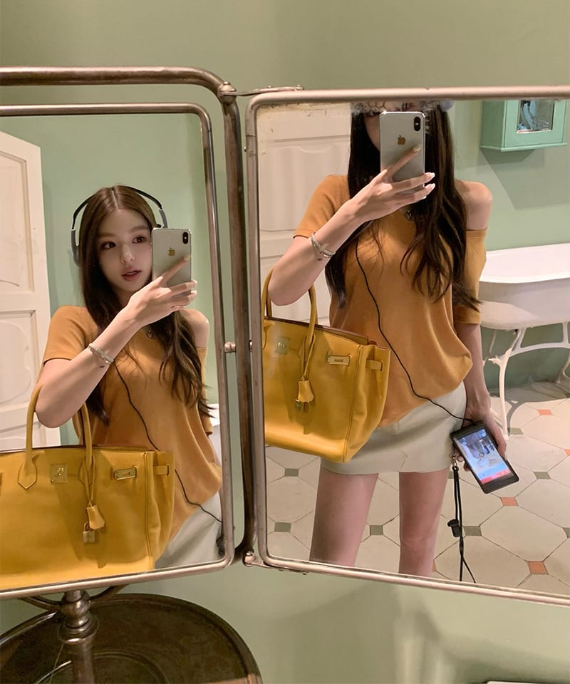 비스코스 U넥 루즈핏 반팔 티셔츠 추가 이미지 3