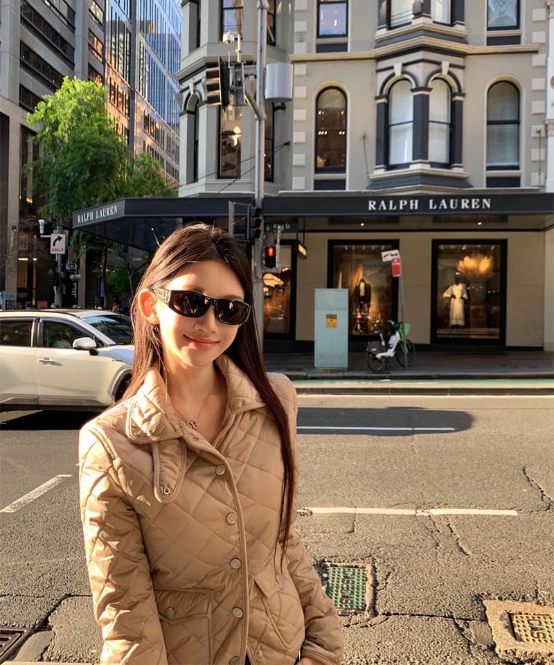 스냅버튼 퀄팅 슬림 패딩 자켓 대표 이미지
