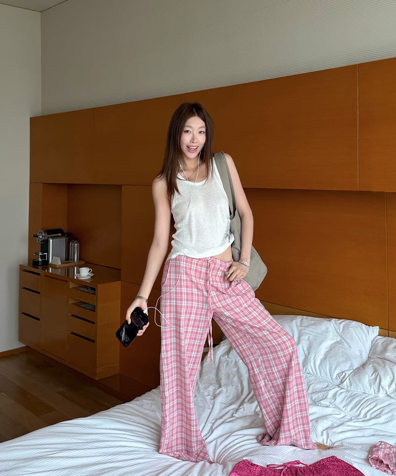코튼 체크 미드라이즈 이지웨어 팬츠 추가 이미지 1