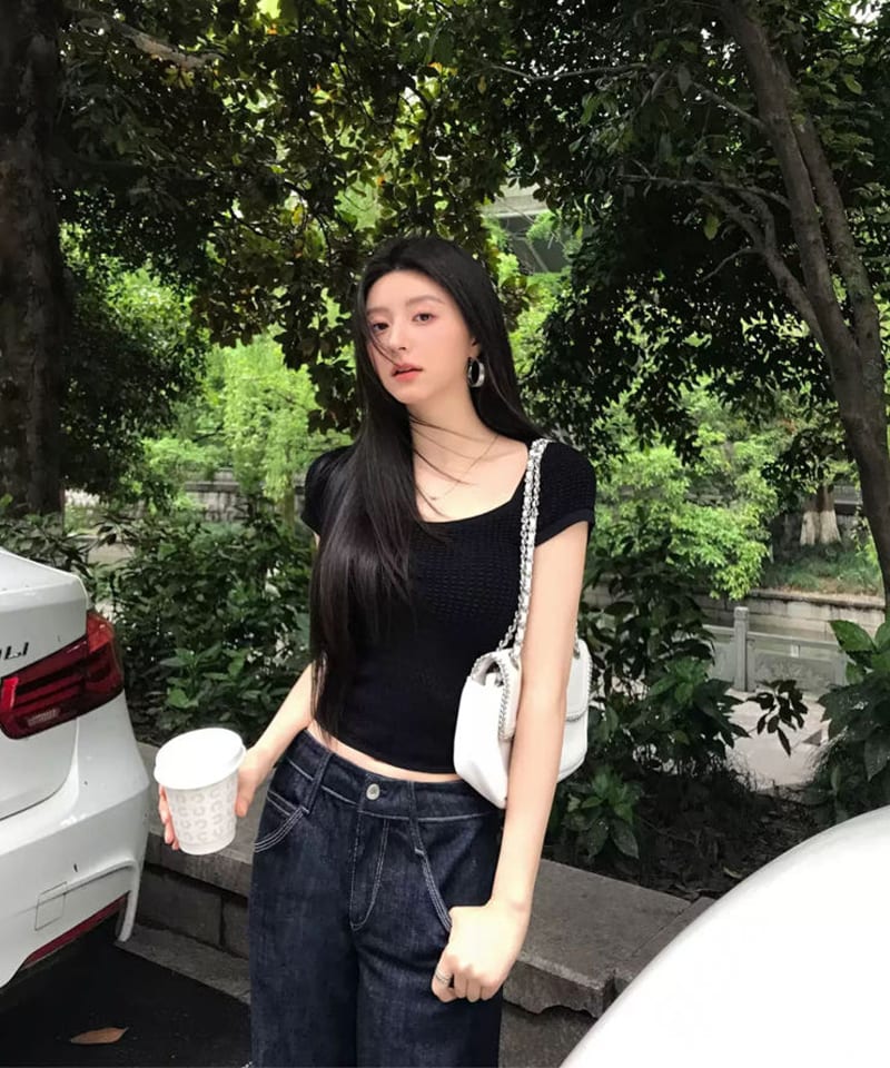 스퀘어 펀칭와플 반팔니트 추가 이미지 1