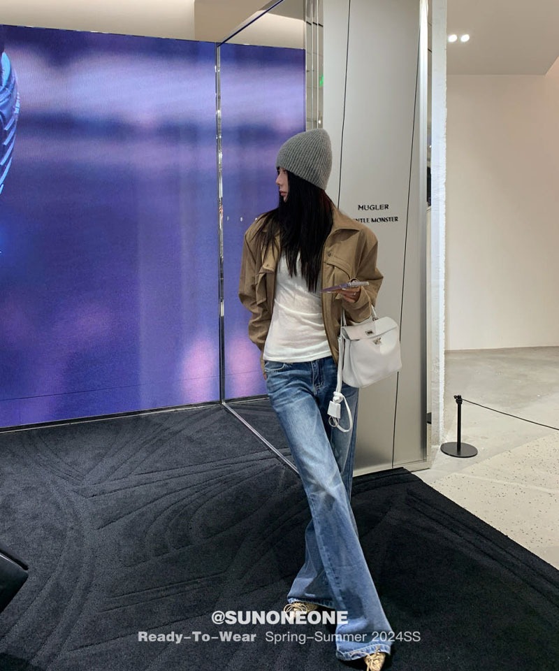 로우 워싱 와이드 플레어 데님팬츠 대표 이미지